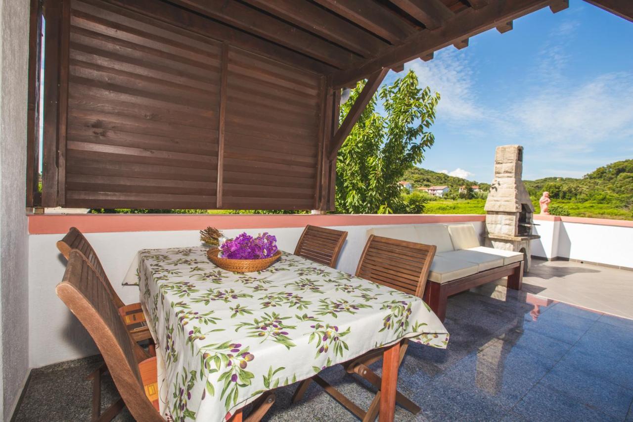 Apartmani Nada & Darko, Kampor, Rab, Hrvatska エクステリア 写真