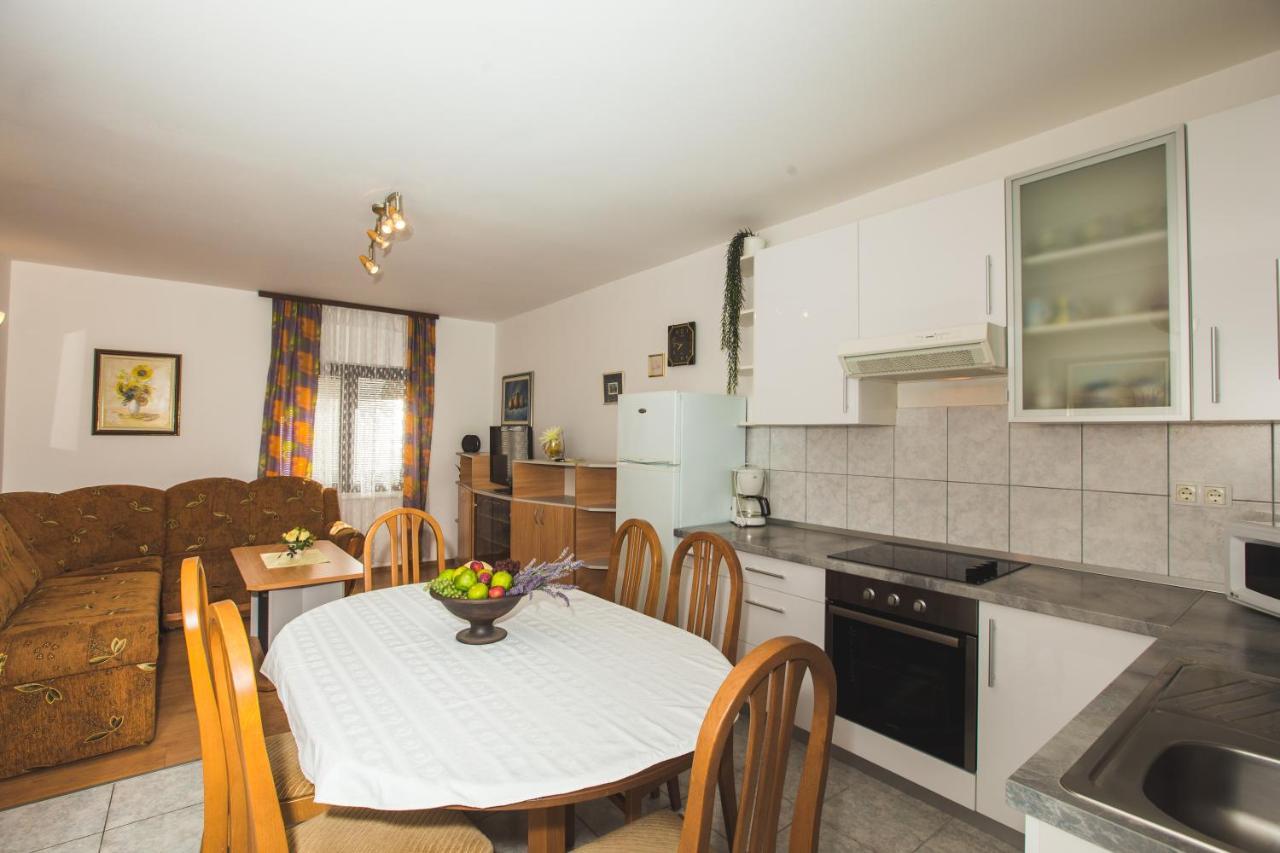 Apartmani Nada & Darko, Kampor, Rab, Hrvatska エクステリア 写真