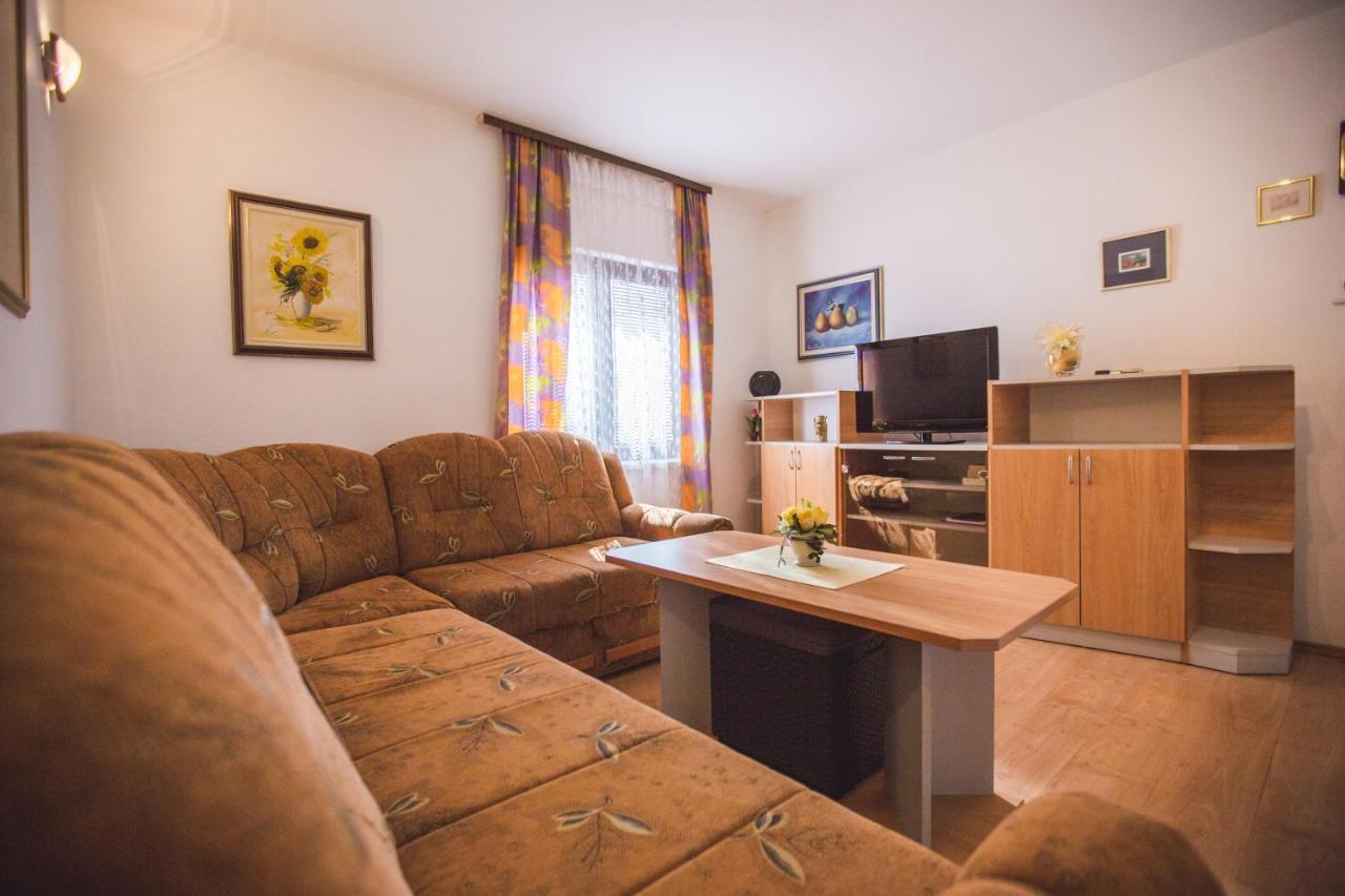 Apartmani Nada & Darko, Kampor, Rab, Hrvatska エクステリア 写真