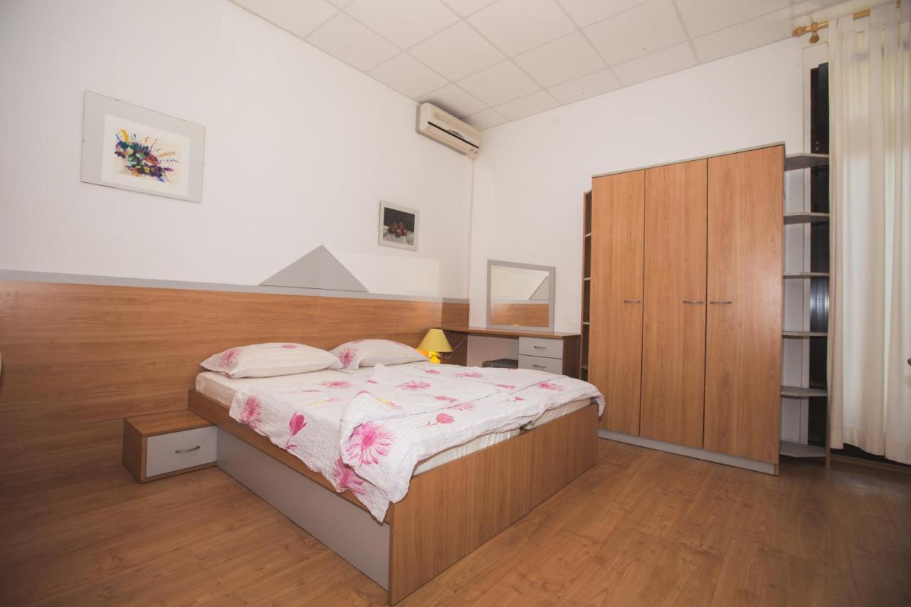 Apartmani Nada & Darko, Kampor, Rab, Hrvatska エクステリア 写真